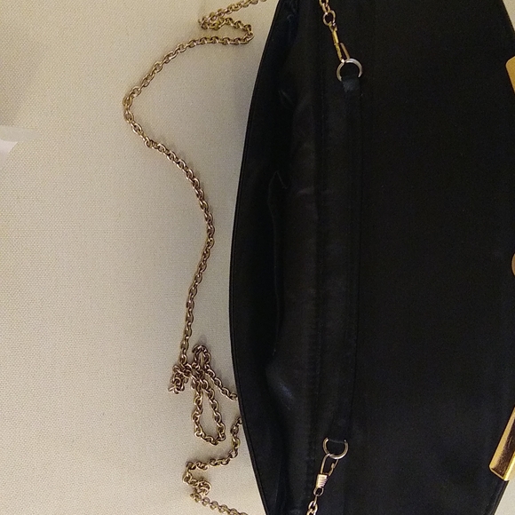 Kelly & Katie Black and Gold trim purse - Picture 5 of 11